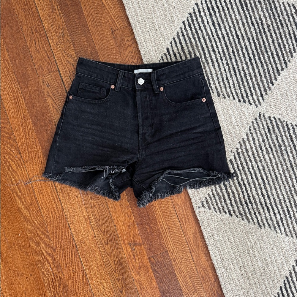 High Waist Black Jean Shorts with Distressed Hem